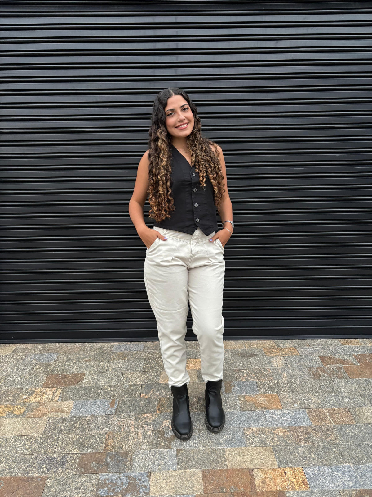 Calça Cenoura - Areia