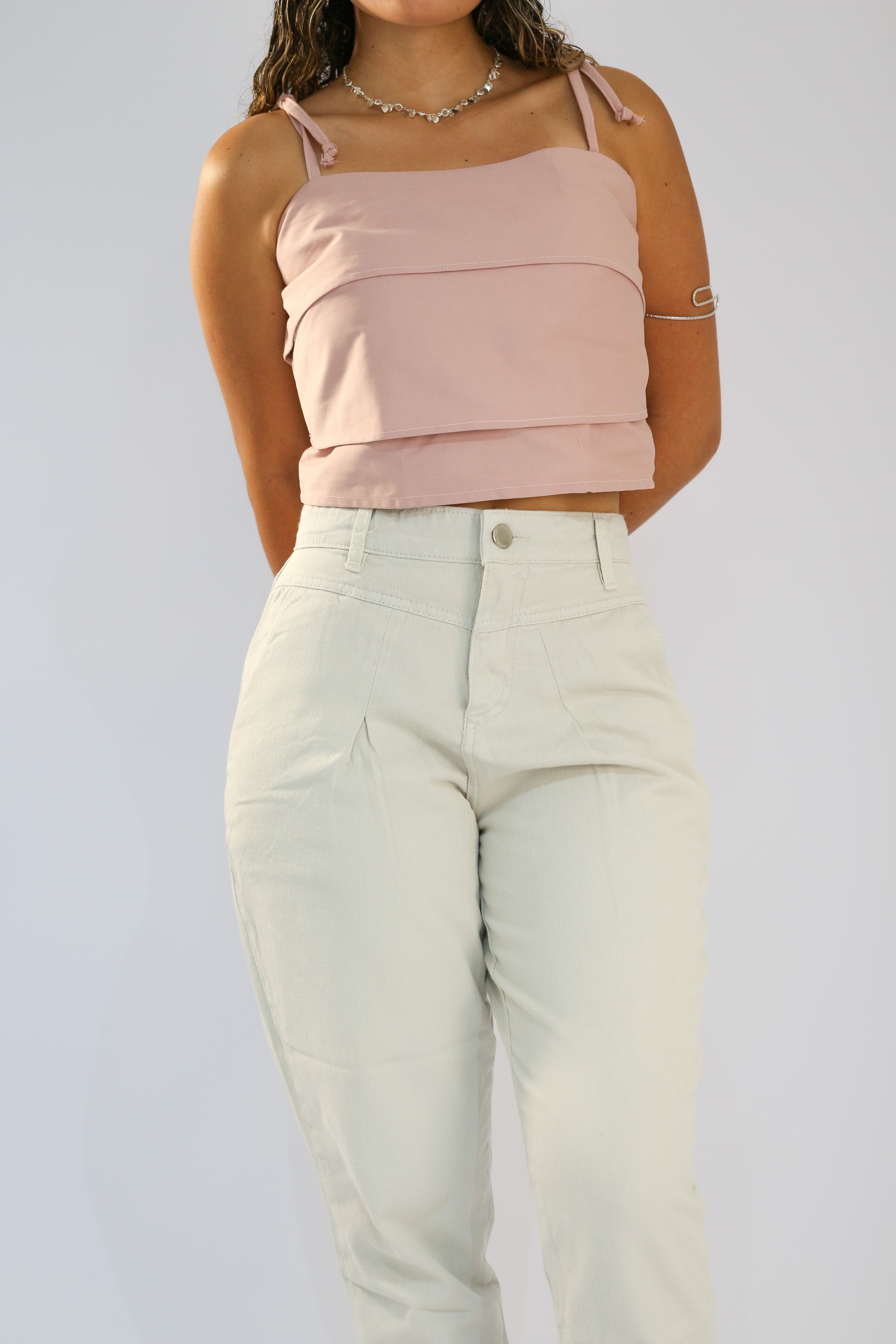 Calça Cenoura Off White