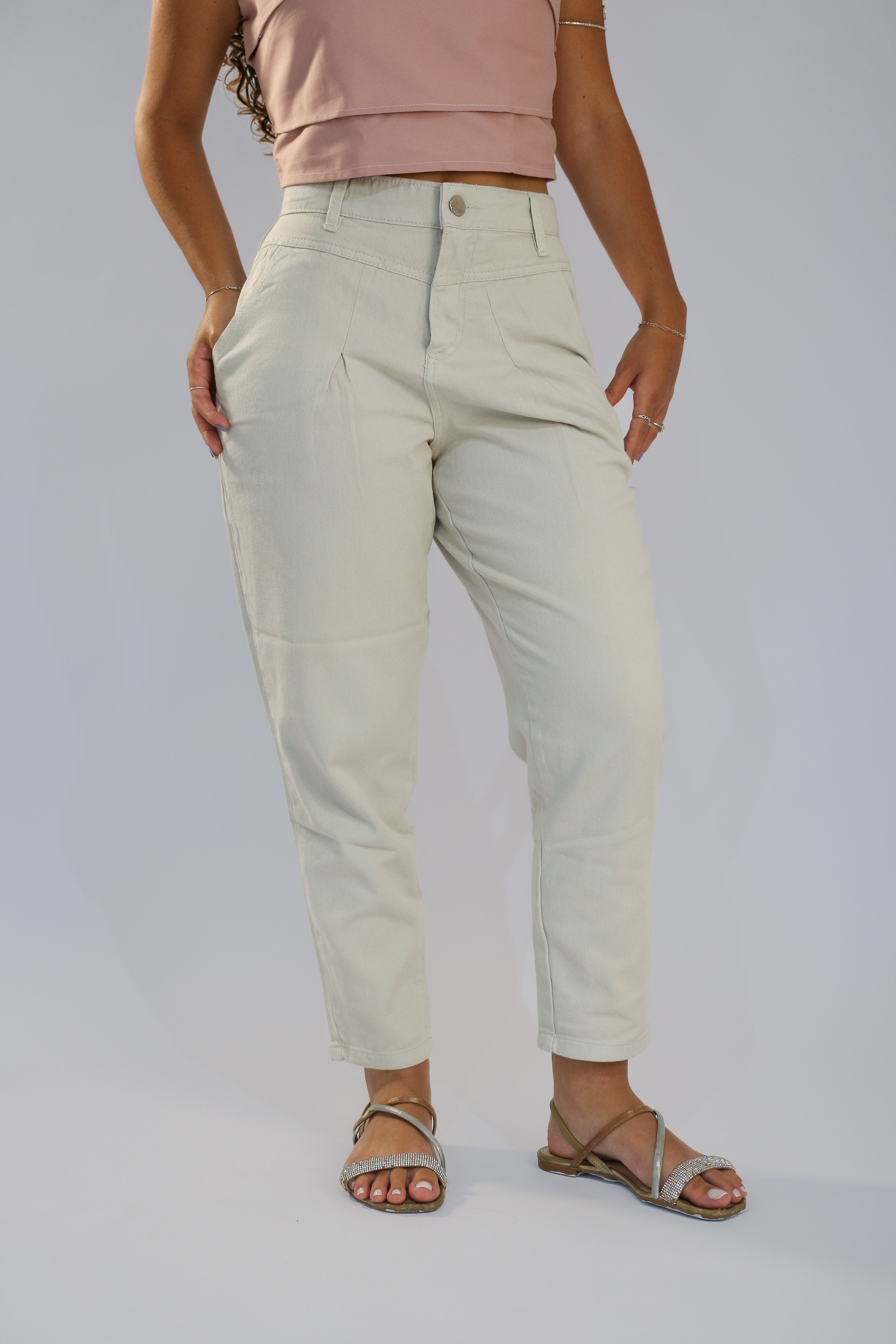 Calça Cenoura Off White