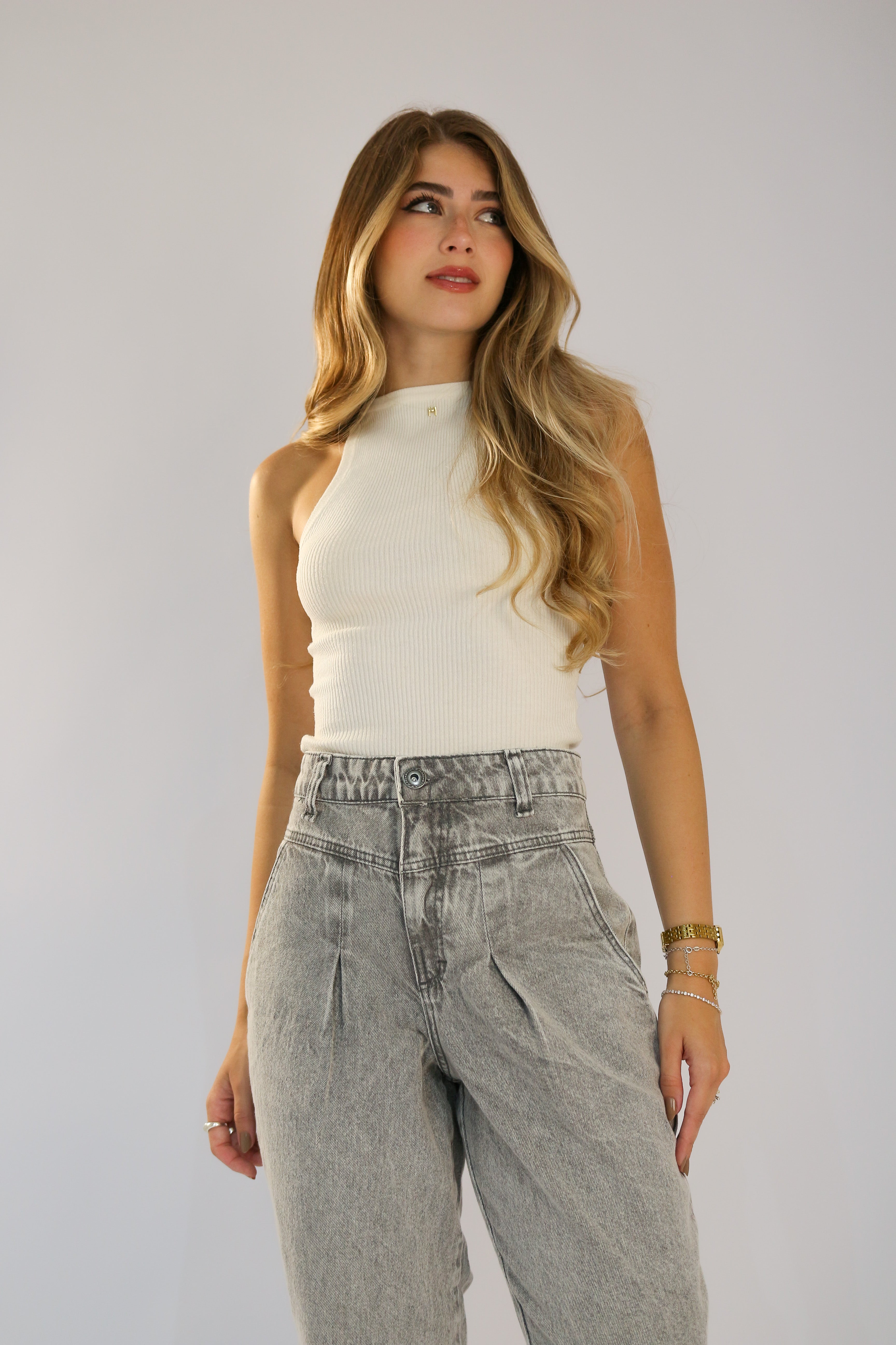 Calça Cenoura Jeans Marmorizado