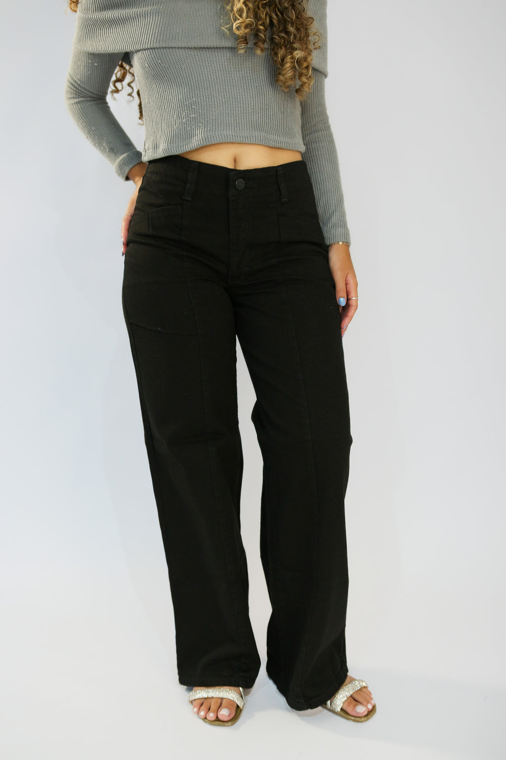 Calça Wide Leg Recorte Frontal Preto