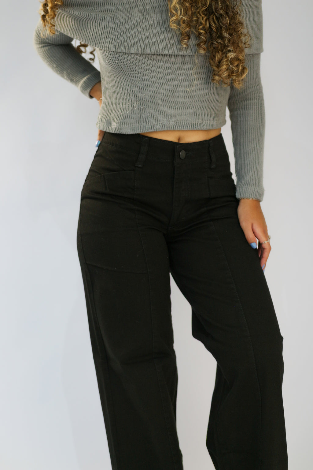 Calça Wide Leg Recorte Frontal Preto