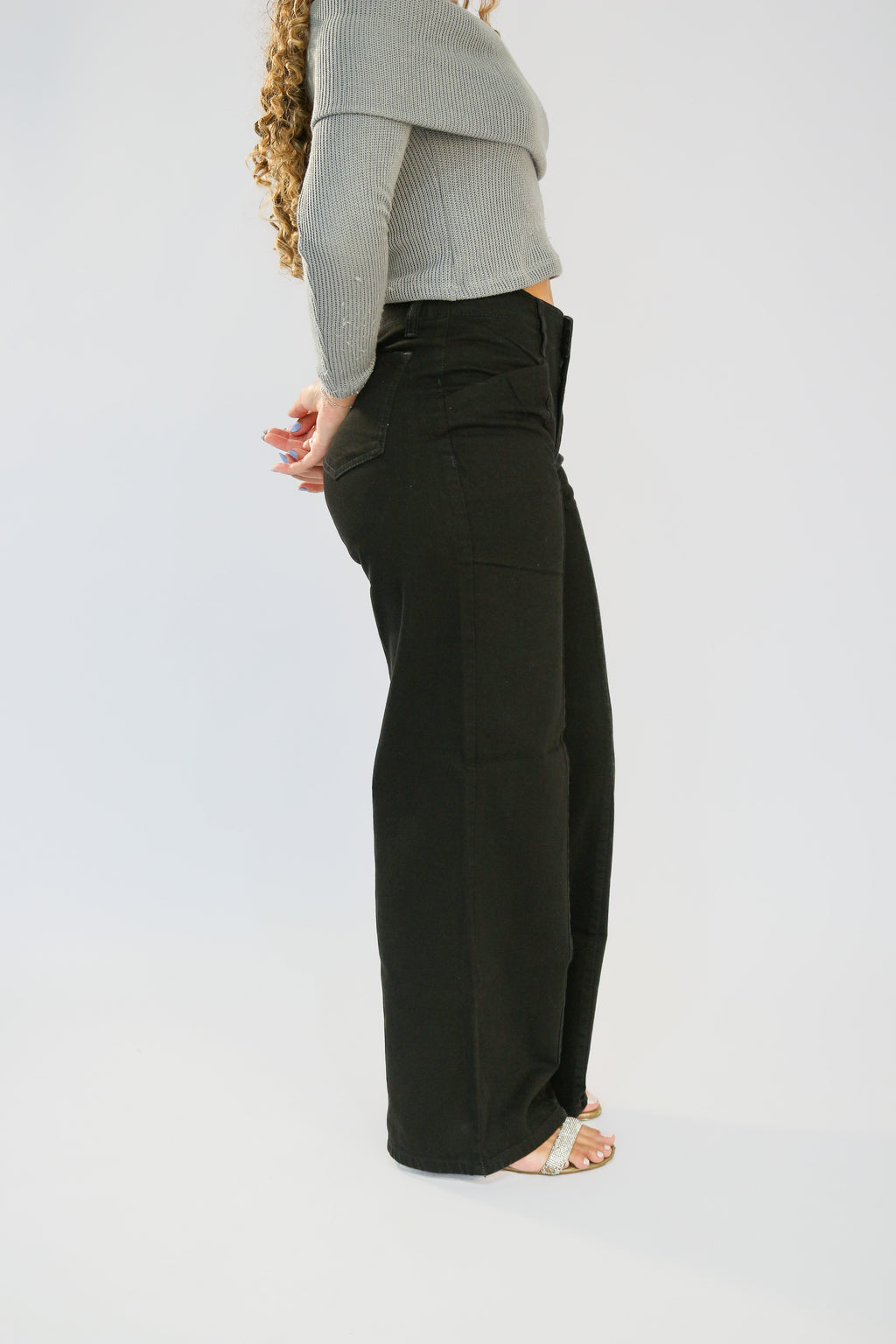 Calça Wide Leg Recorte Frontal Preto