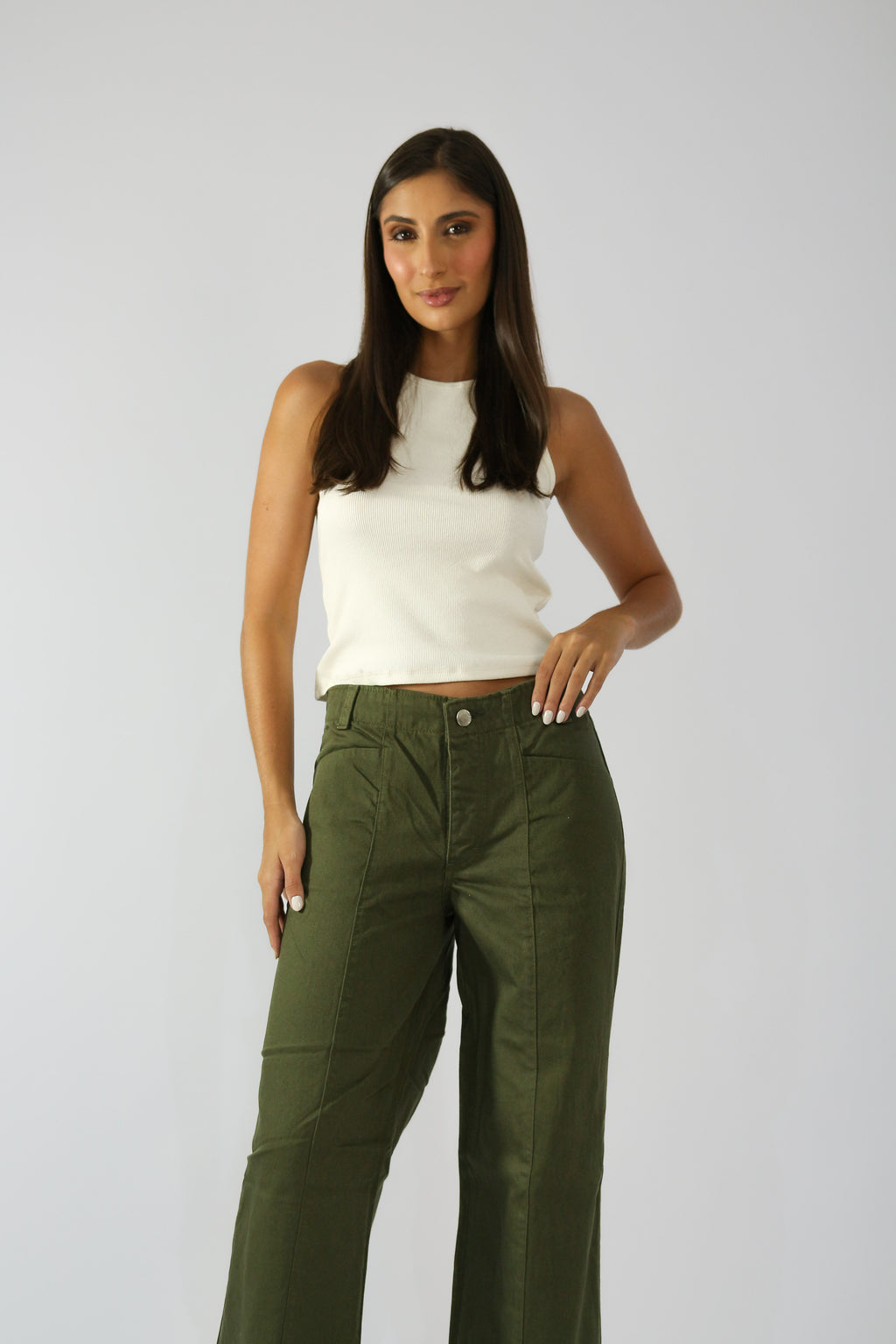 Calça Wide Leg Recorte Frontal Verde Militar