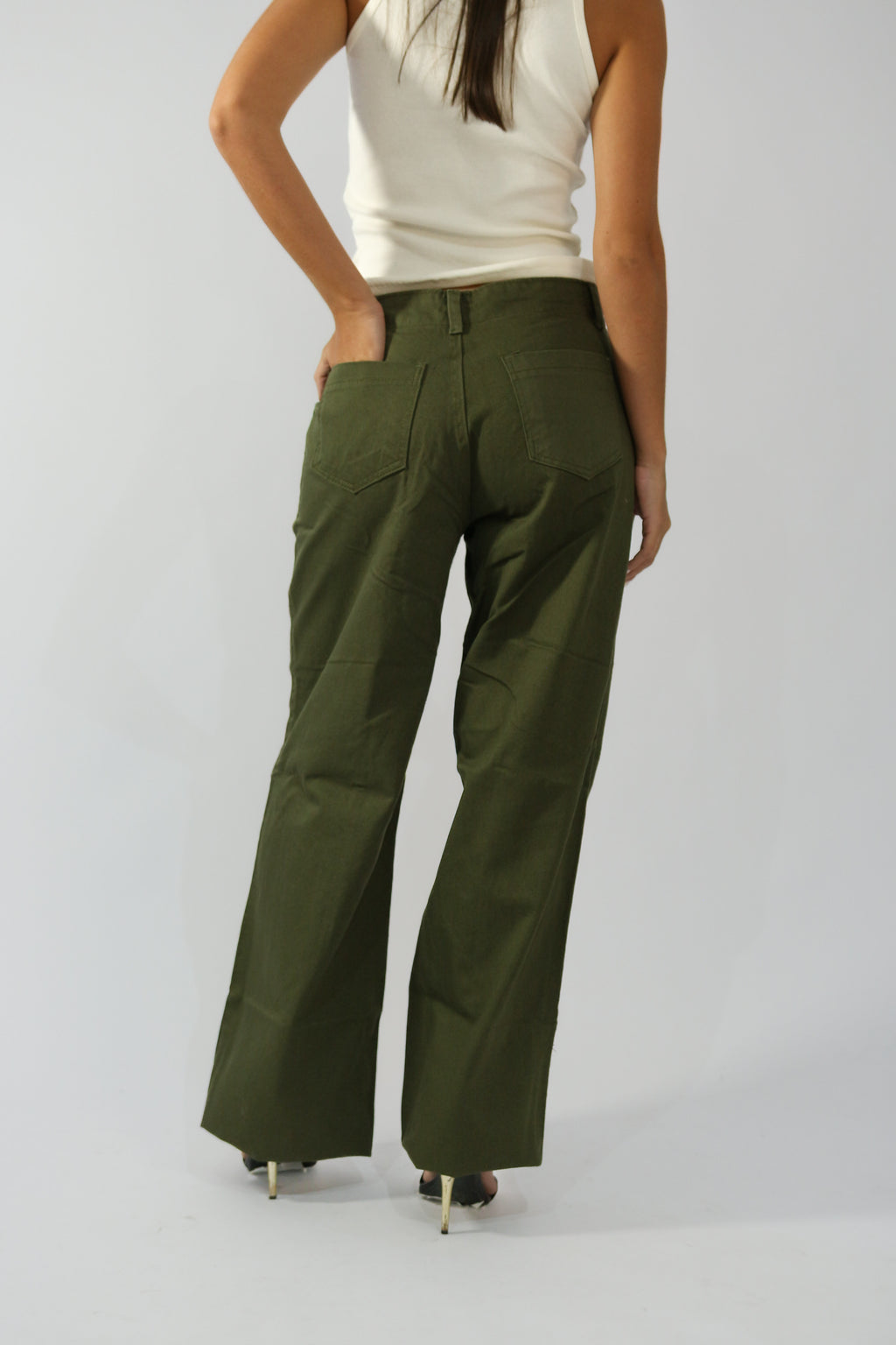 Calça Wide Leg Recorte Frontal Verde Militar