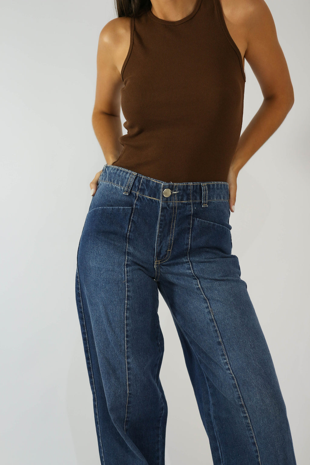 Calça Wide Leg Recorte Fronta Jeans Destroy