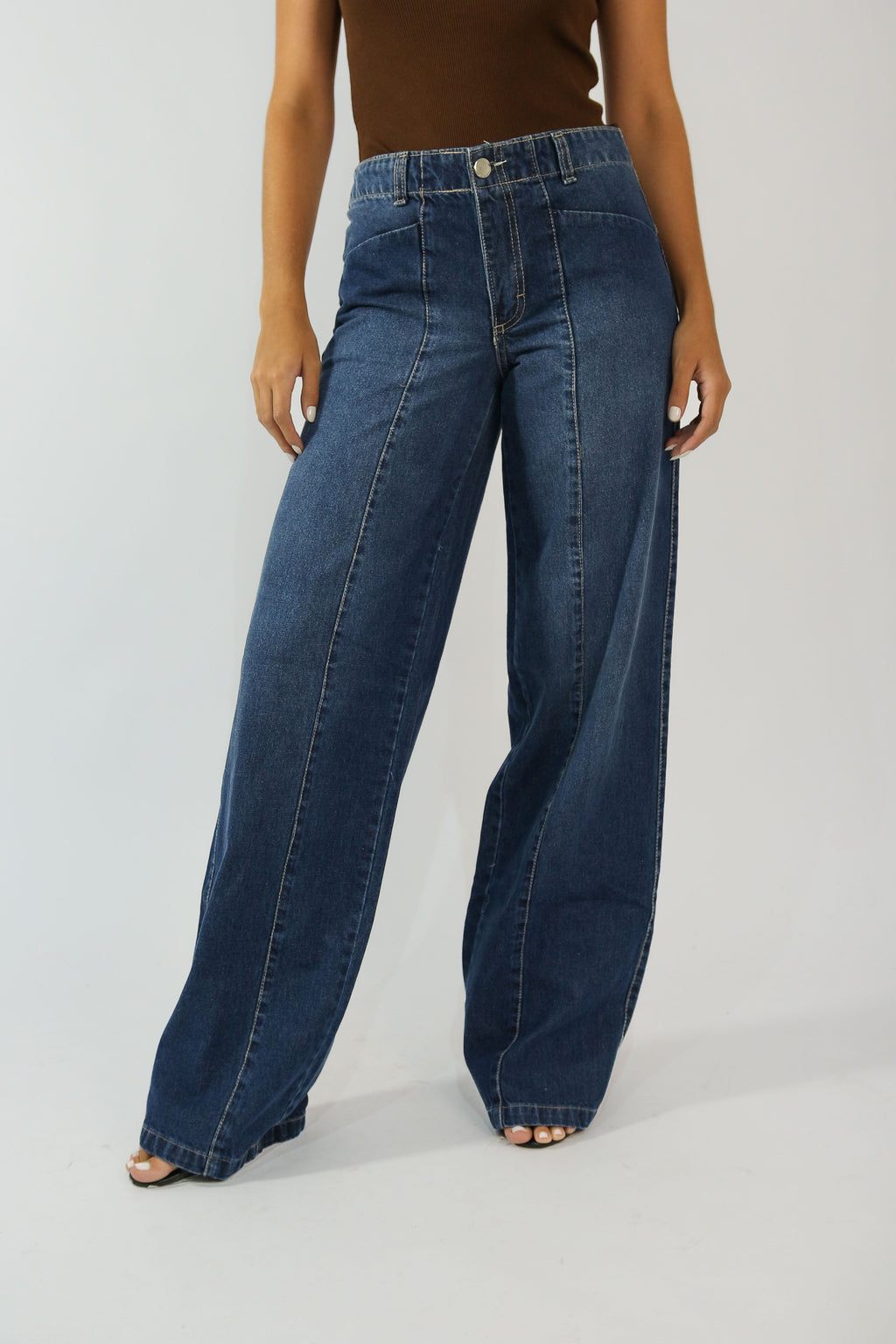 Calça Wide Leg Recorte Fronta Jeans Destroy