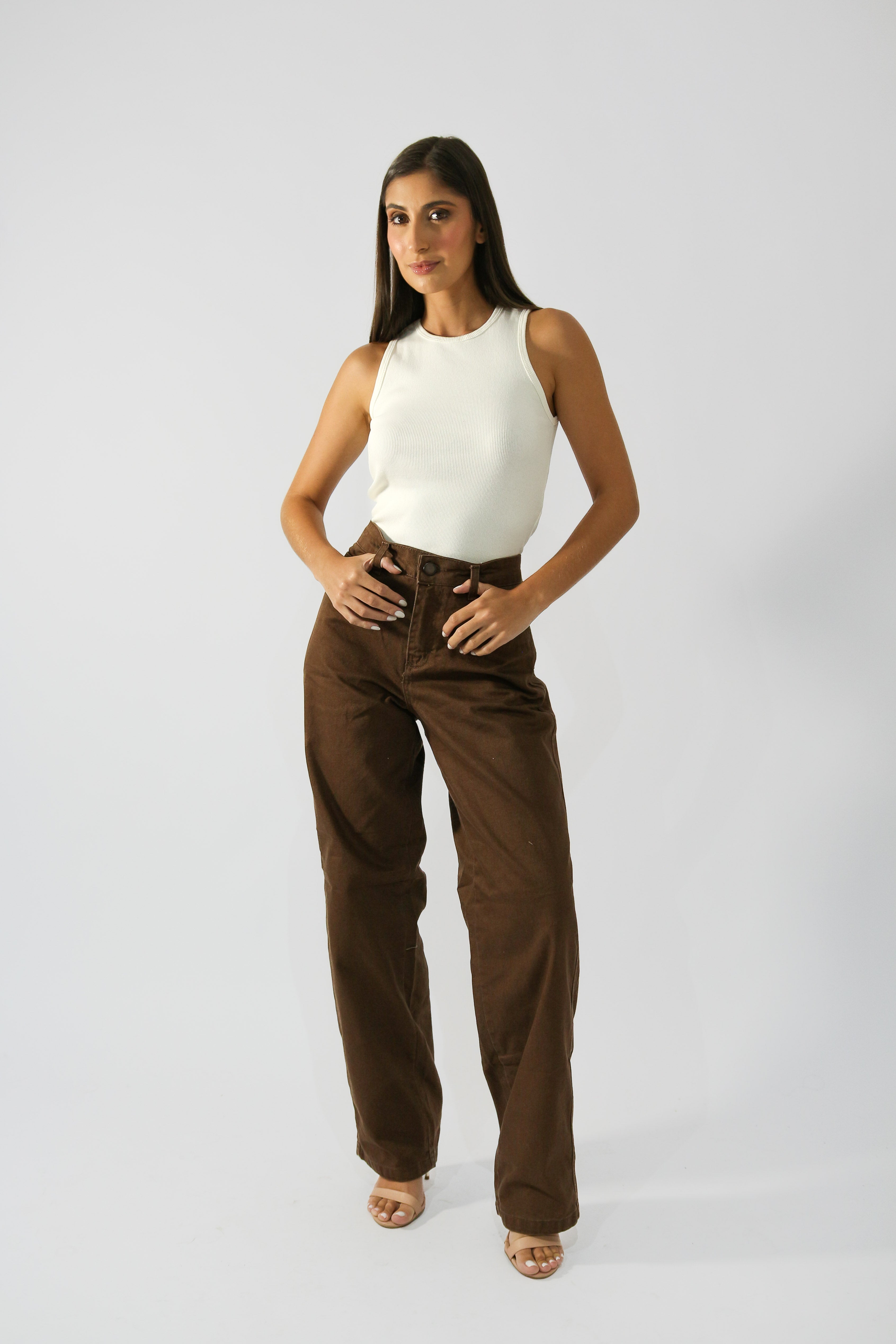 Calça Wide Leg Clássica Marrom