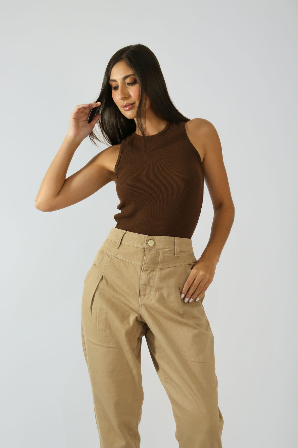 Calça Cenoura Cáqui